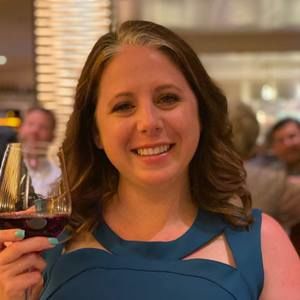 Meet your Posher, Laurel